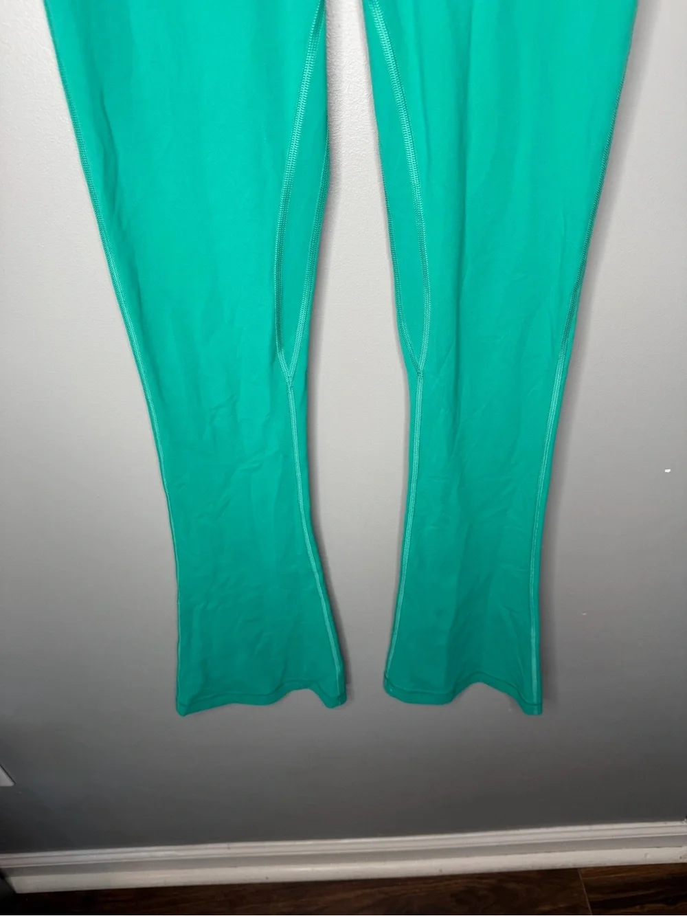 Lululemon Align High-Rise Mini-Flared Pant 32" - Maldives Green - Picture 5 of 10